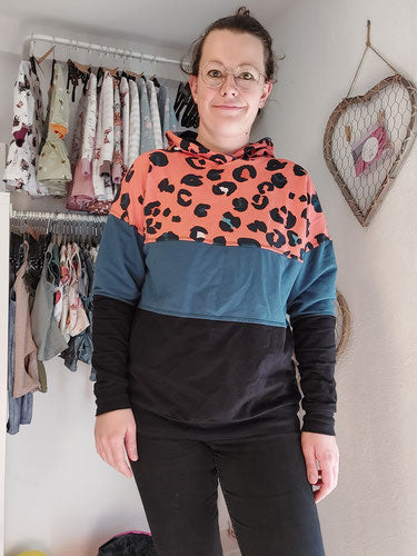Hoodie Diggy Damen aus einem Stoff von FrieLotte