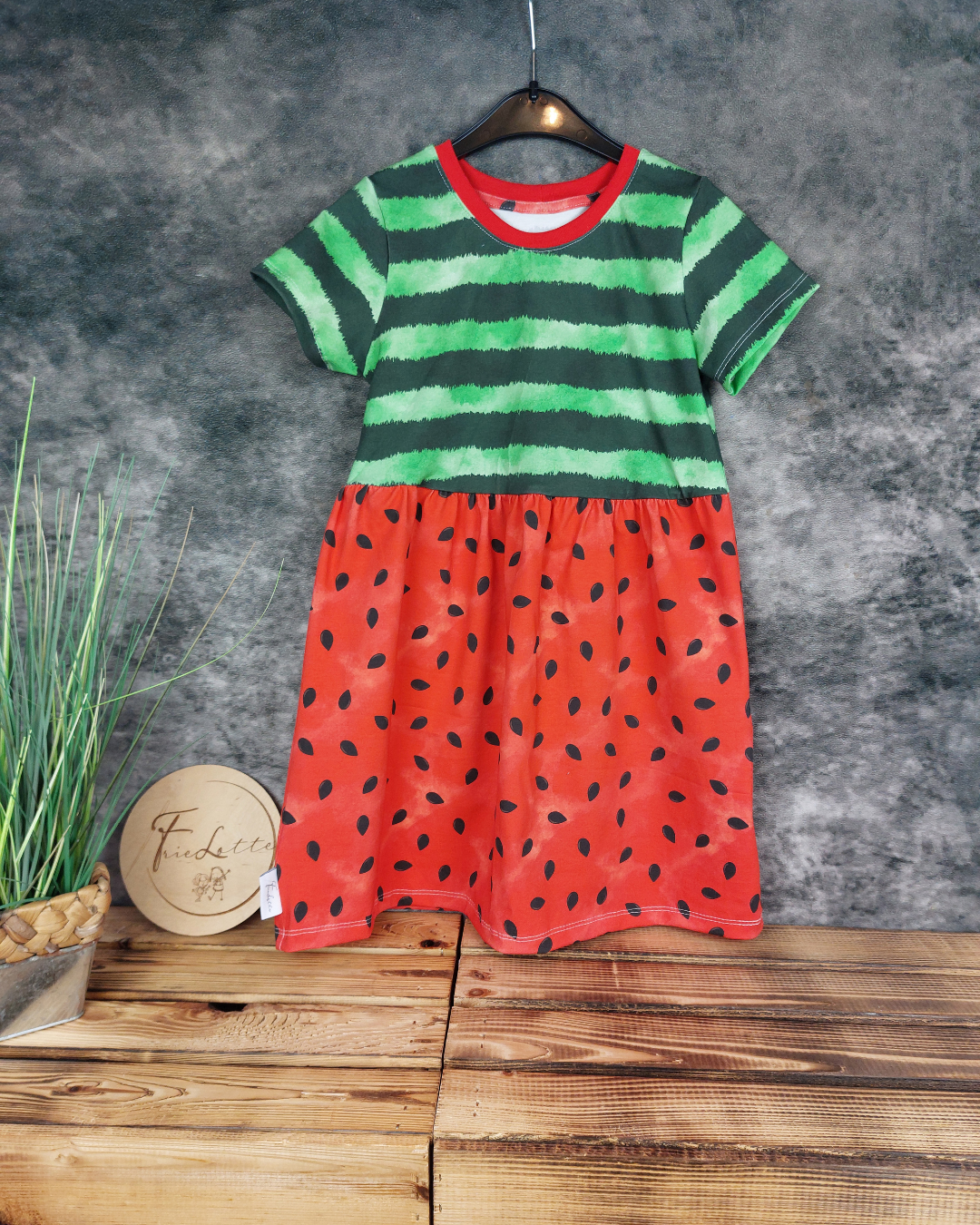 Basickleid kurzarm Melone Gr. 122