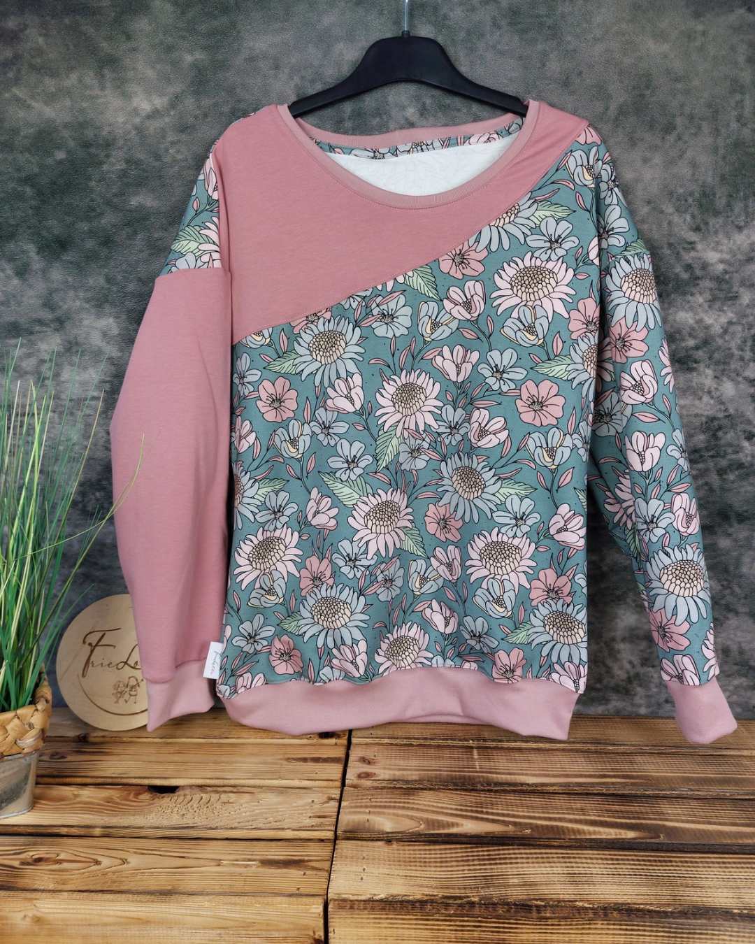 Oversized Sweater Gr. 38 Blumen