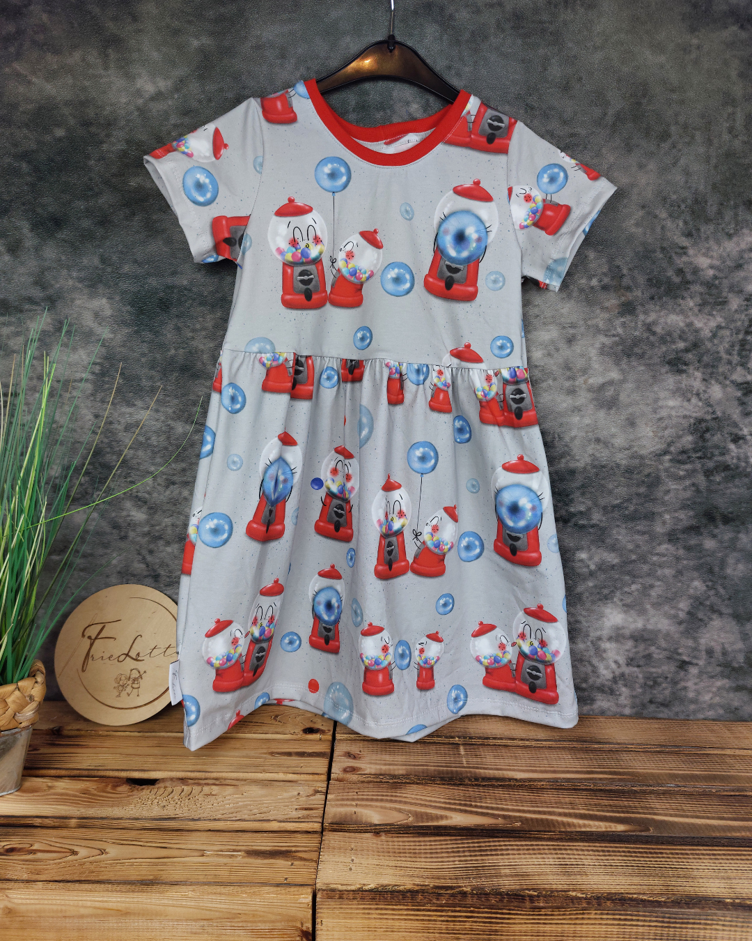 Basickleid kurzarm Kaugummiautomat Gr. 122