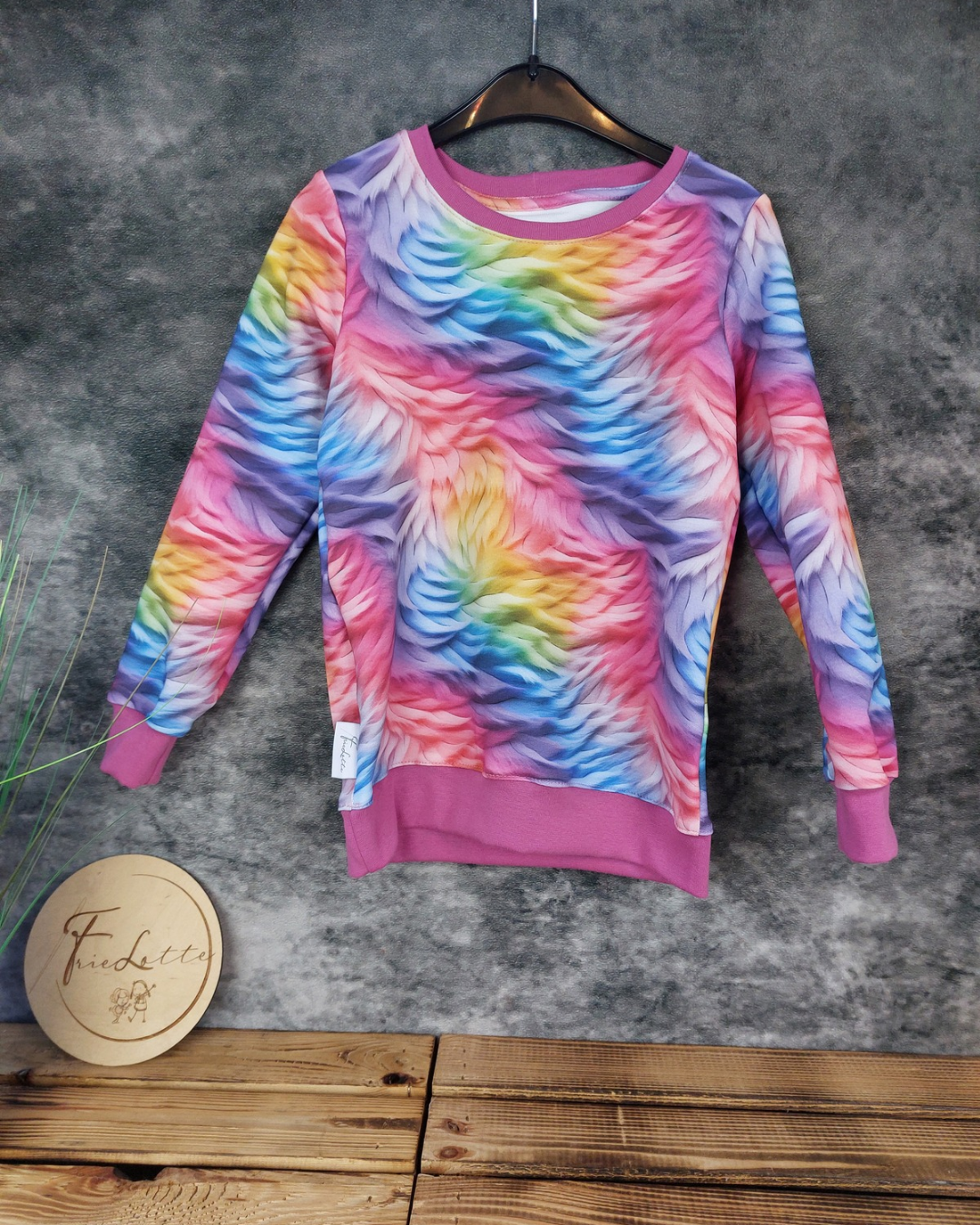 Sweater Gr. 122 Regenbogenfell