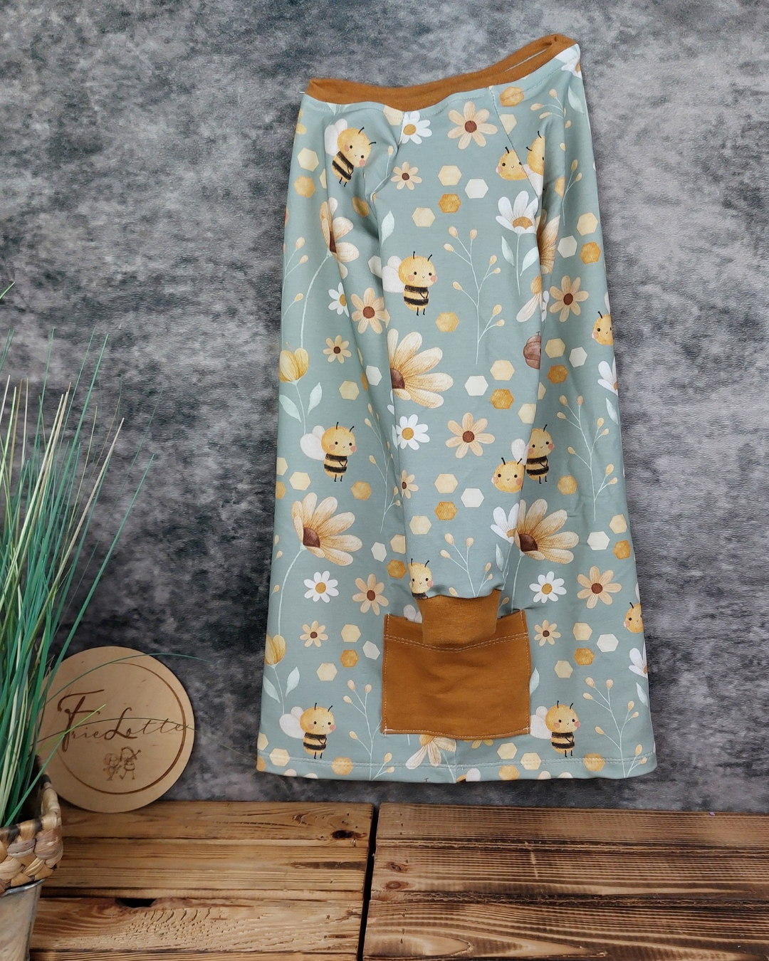 Kleid Boxy aus einem Stoff von Gina and U