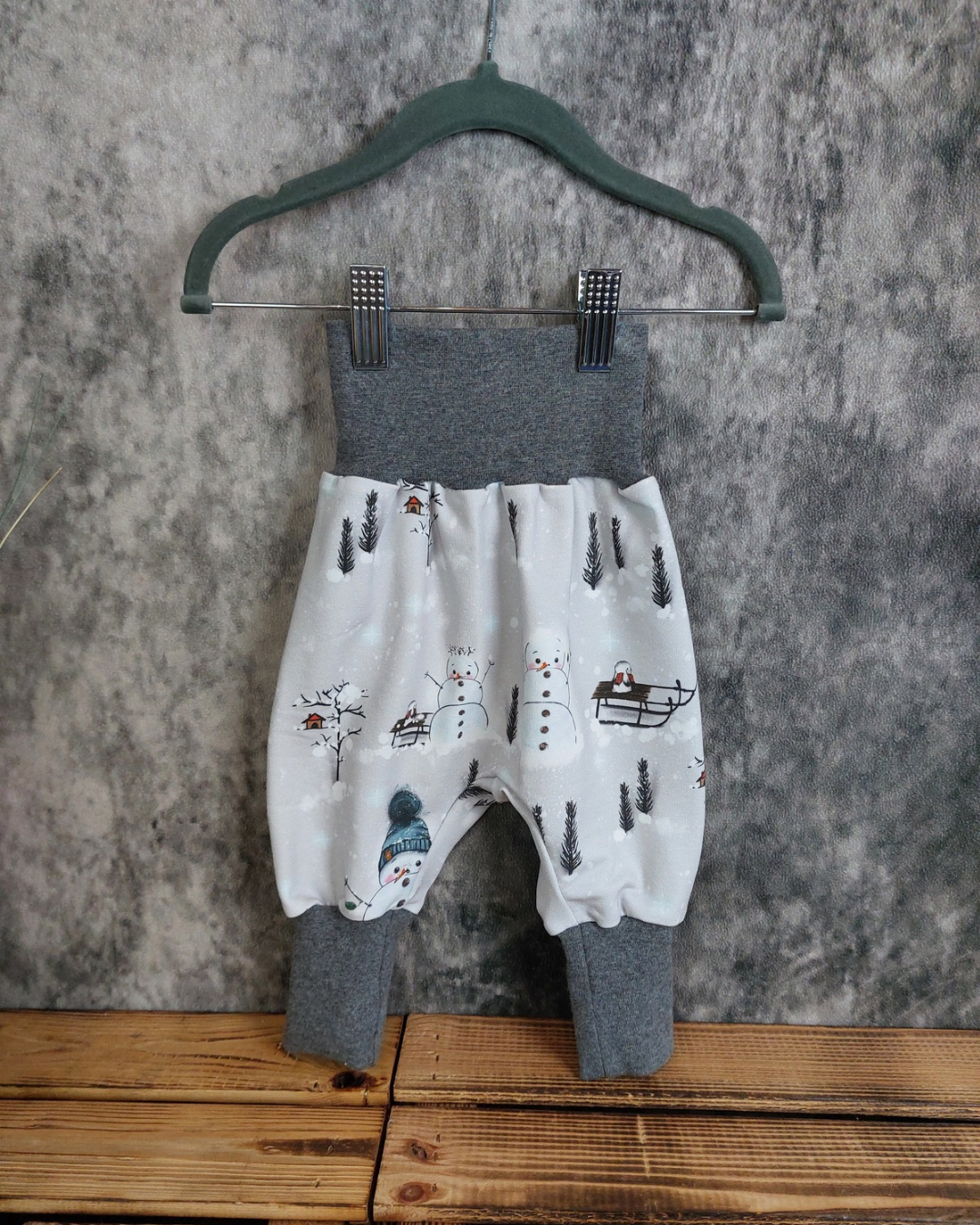 Mitwachshose Schneemänner Gr. 62/68