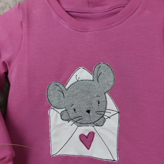 Sweater Maus im Briefumschlag