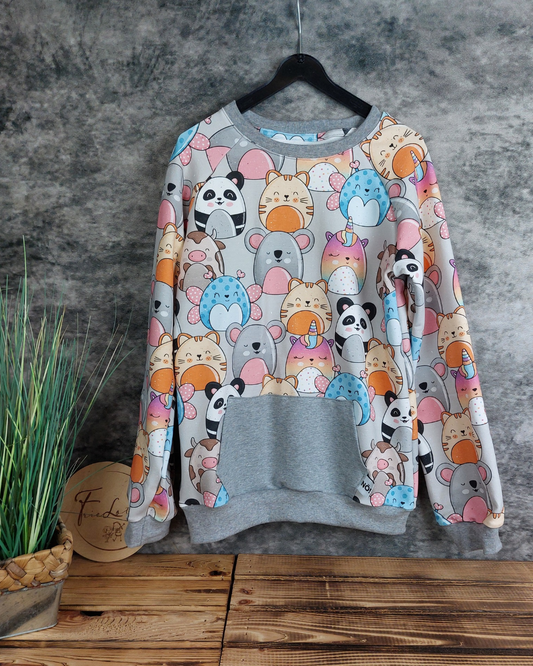 Sweater Flauschies Mädchenmotiv in Wunschgröße