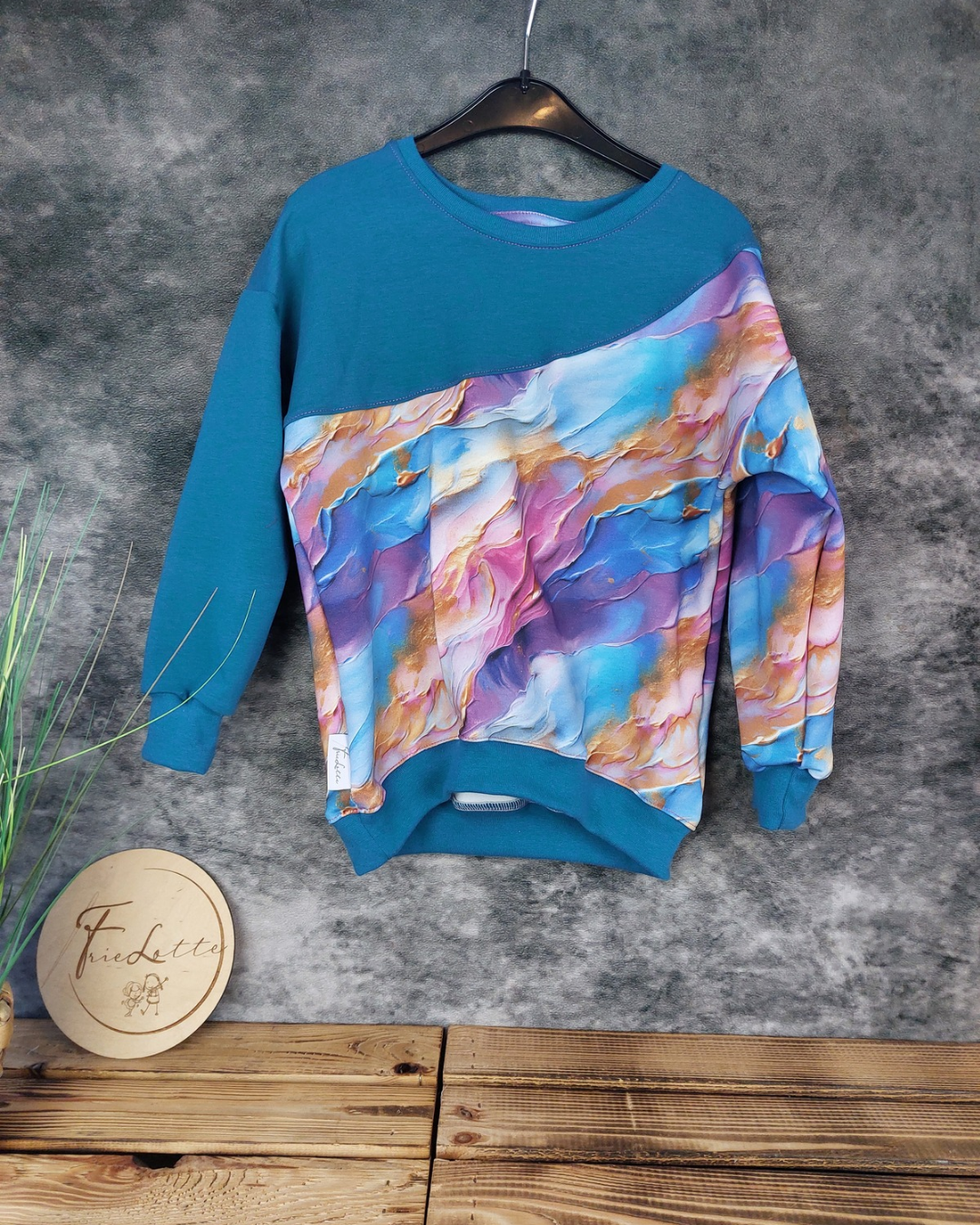 Oversized Sweater Gr. 122 Farbkleckse